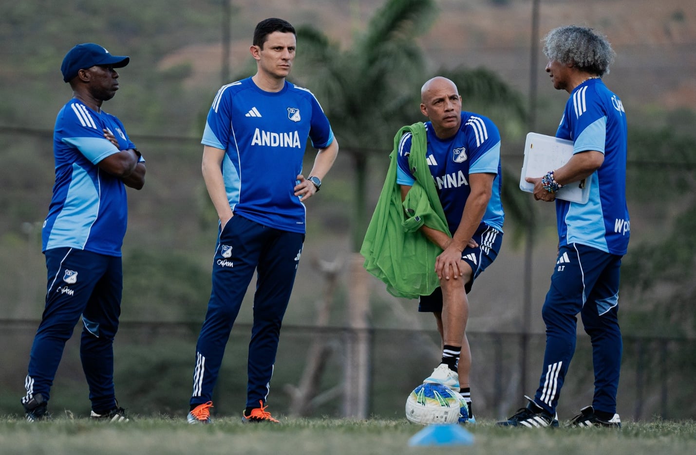 Millonarios, que tiene nuevo cuerpo técnico, también contaría con nuevos dueños en los próximos meses - crédito Millonarios FC