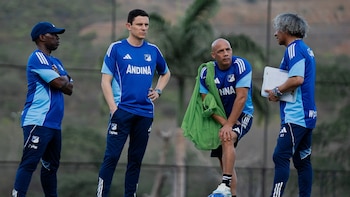 Posible nuevo dueño de Millonarios apareció en El Campín: este es el empresario que vio a los azules ante Boyacá Chicó