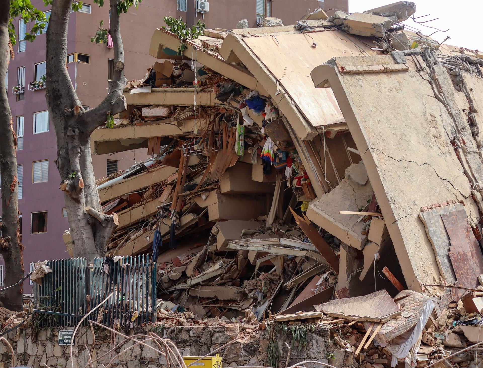 Ascienden a más de 5.500 los muertos por los devastadores terremotos de junio en Venezuela