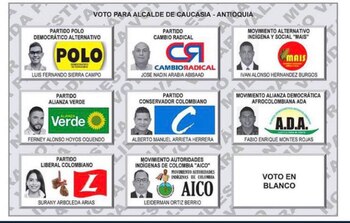 Tarjetón electoral con foto de