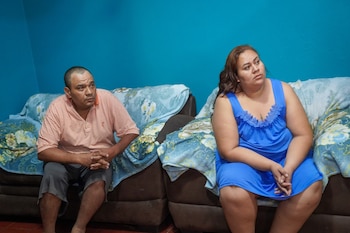 Dos personas permanecen bajo custodia