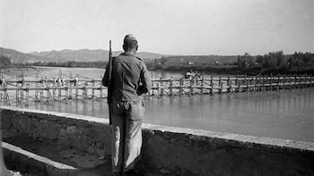 Guerra Civil Española: el miliciano sin nombre de Hans Gutmann vuelve a mirar al Ebro