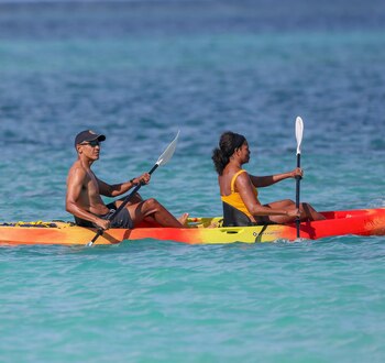 Los Obama viajan a Hawaii,