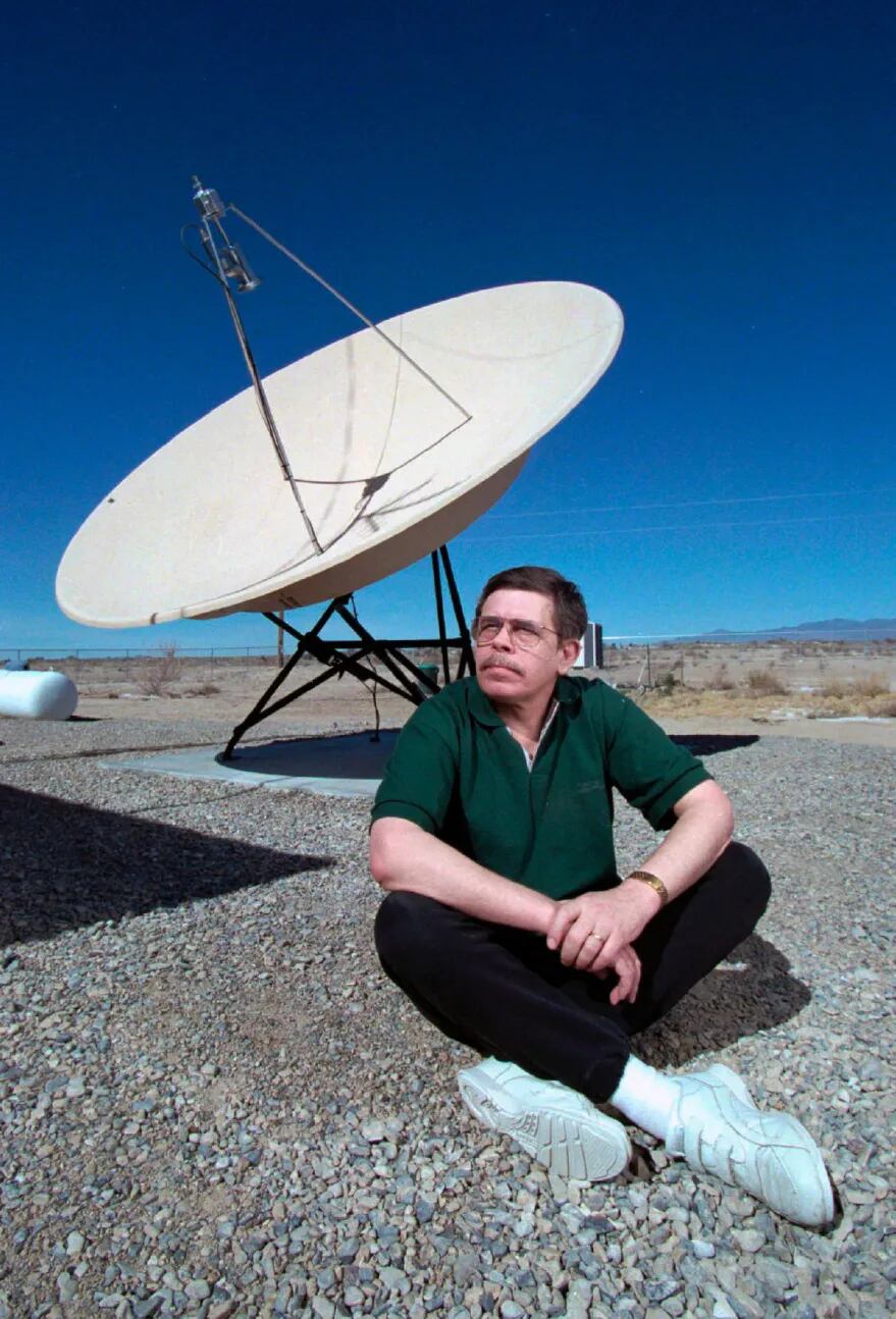 Art Bell, locutor y presentador de radio (AP)