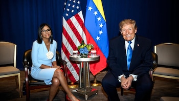 El Gobierno venezolano levanta la censura a más medios tras los "avances en el diálogo" con la oposición