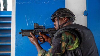 El Ejército rescata a 33 personas secuestradas el sábado por "terroristas" en el noroeste de Nigeria