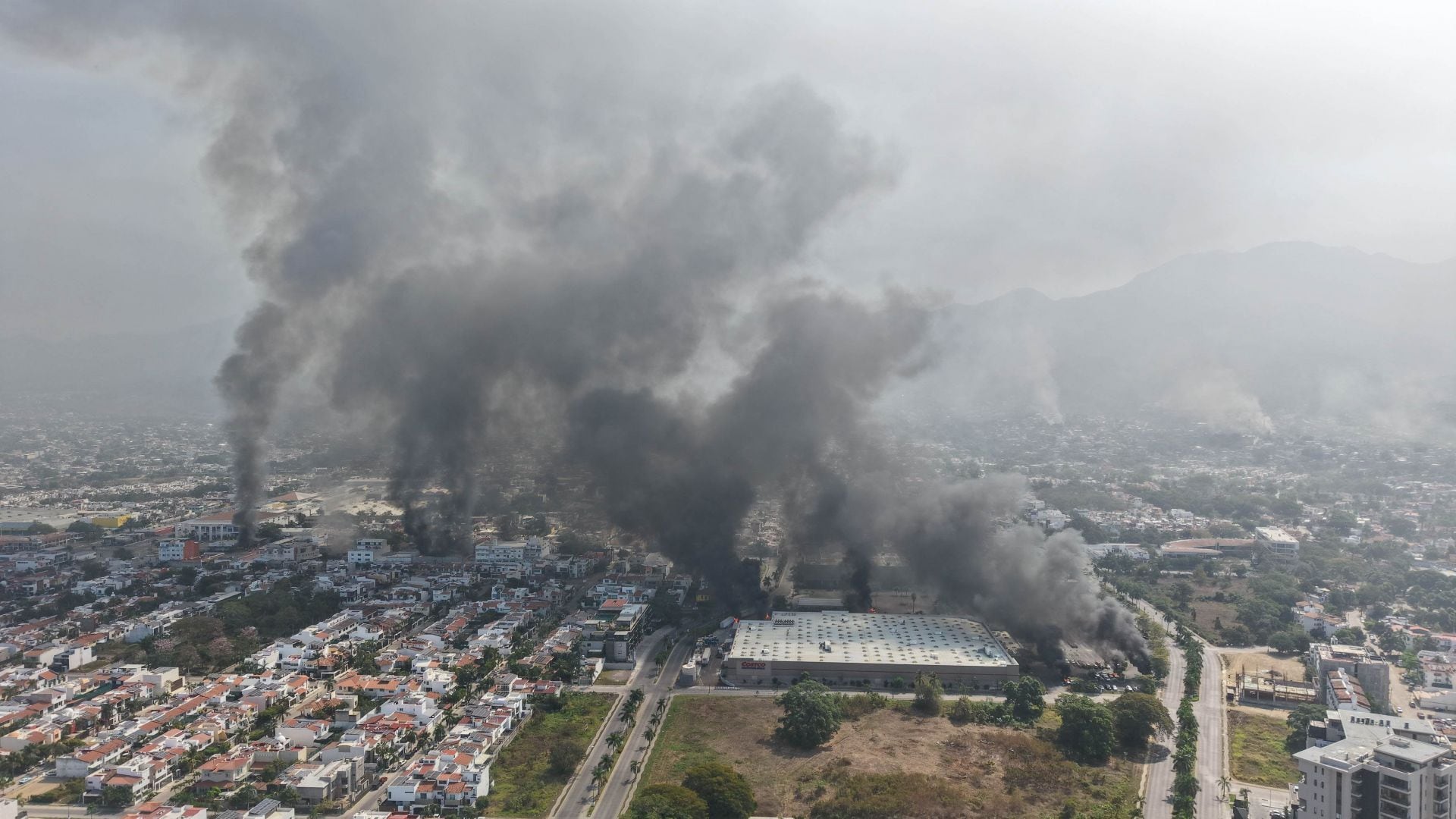 Tras la operación contra el CJNG en Tapalpa, Jalisco, se reportaron disturbios en la región. Crédito: HÉCTOR COLIN/CUARTOSCURO