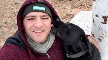 Pequi junto al cabo Alejandro