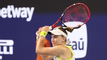 Jelena Rybakina y Marta Kostyuk reinan en Stuttgart y Rouen