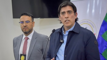 Un ministro de Bolivia pide disculpas públicas al embajador de Francia tras las críticas a la aerolínea estatal BoA