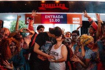 Una propuesta de matrimonio sorprendió a los asistentes de Terror CIFCO VII durante el recorrido “El Contacto” (Cortesía: CIFCO)