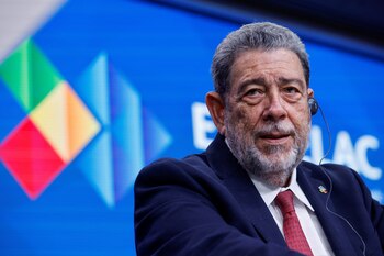 Ralph Gonsalves recibirá junto a