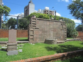 "Monumento Cósmico" de Montevideo