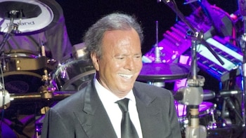 Julio Igleisas habría vulnerado los