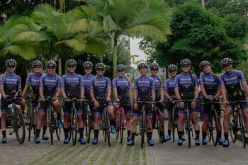 Equipo de ciclismo femenino de