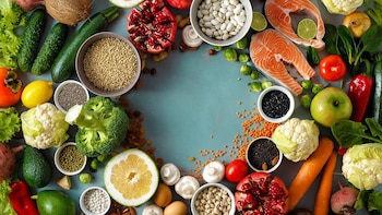 Alimentos saludables, no una dieta única, vinculados al envejecimiento más lento, según afirma un estudio