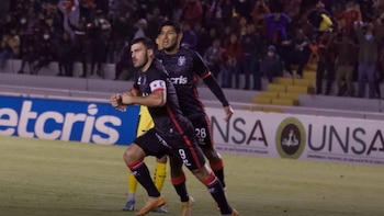 Bernardo Cuesta anotó uno de