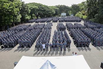 Recientemente, la Policía Nacional distribuyó a 2,421 estudiantes de la promoción 149 en las distintas direcciones regionales del país./ (Redes Diego Pesqueira)