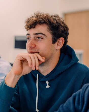 Colapinto se muestra con buena