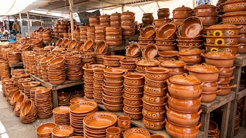 ¡No más plomo! El método correcto para saber si tus ollas de barro tienen este material