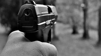 Un policier blessé est mort