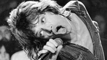 Una sobredosis y un golpe casi fatal: Mick Jagger engañó a la muerte en dos ocasiones