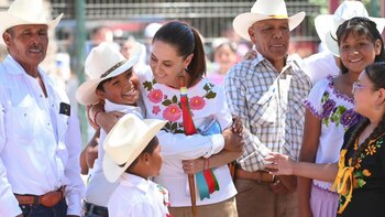Claudia Sheinbaum se lanza contra la oposición por visita de Isabel Díaz Ayuso en México. (Foto: Presidencia)