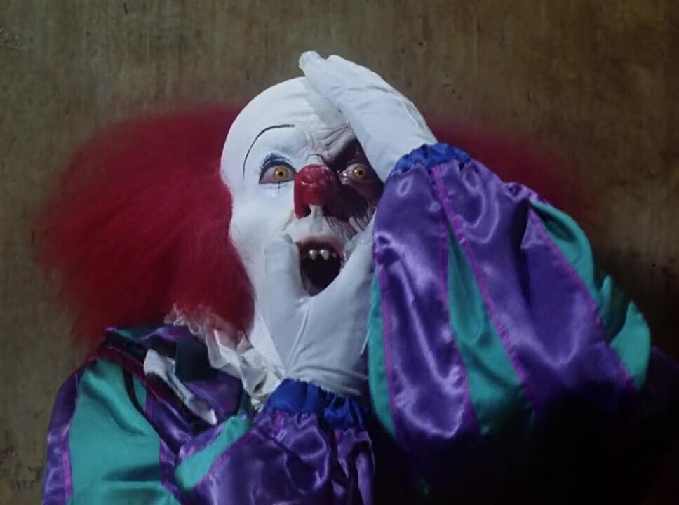 El personaje de Pennywise trascendió la literatura y se consolidó como símbolo del terror en la cultura popular global (Créditos: ABC)