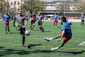 Partido de fútbol Guardia Civil contra Gitanos