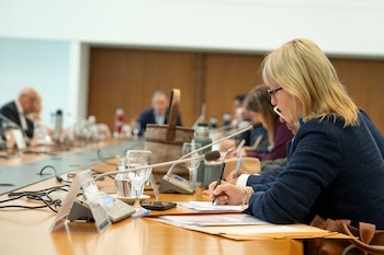 La ministra de Salud Pública de Uruguay, Cristina Lustemberg, en una reunión del Consejo de Ministros (Presidencia)