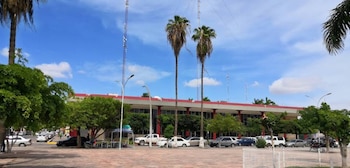 El regidor José Trinidad “N” enfrenta medidas cautelares tras ser acusado formalmente por su expareja de agresiones físicas y psicológicas.