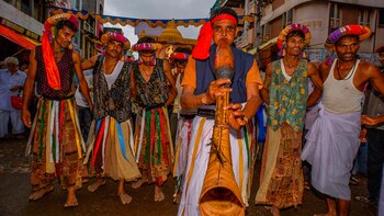 Danza de fieles de BAPS