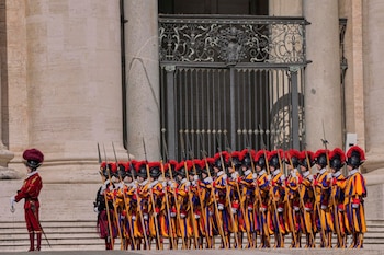 La guardia preparada para el