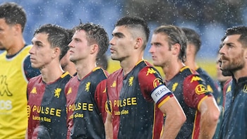 Johan Vásquez es goleado 10-1 en su regreso a Italia con el Genoa