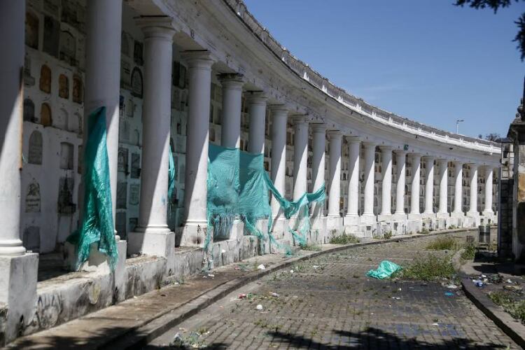 El director de la Uaesp destacó su interés en transformar los recintos municipales de Bogotá, poniendo énfasis en cuidar el bienestar ciudadano y renovar la percepción colectiva sobre el ámbito de los servicios funerarios - crédito Colprensa