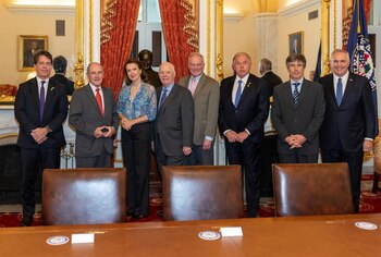 Nicolas Posse, Diana Mondino y