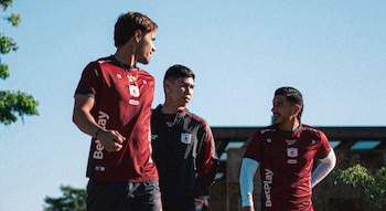 América de Cali llegó a Buenos Aires un día antes del partido contra Tigre en la Copa Sudamericana - crédito América de Cali