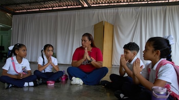 A cuatro meses de los terremotos en Venezuela, 200.000 niños siguen sin clases