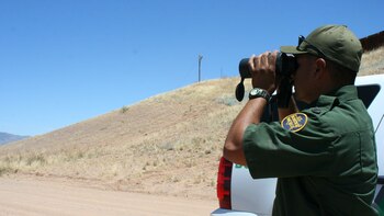 EE.UU. reporta baja de un 85% de los cruces migratorios fronterizos en los primeros 11 días del nuevo Gobierno Trump