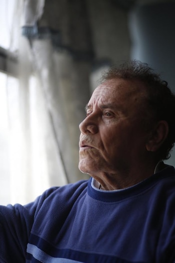 Su primera producción vendría a