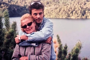 Marta González y su hijo