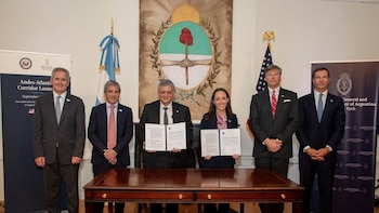 EEUU y Argentina activan el Corredor Andes-Atlántico para impulsar infraestructura, energía y minerales