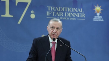 Erdogan pide a Grecia "cambiar de rumbo" y poner fin a la "militarización de las islas del Egeo"