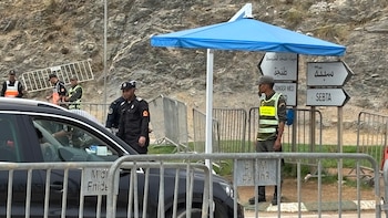 Marruecos frustra un intento de alcanzar Ceuta de cientos de migrantes subsaharianos