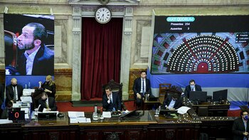 La primera sesión tuvo lugar