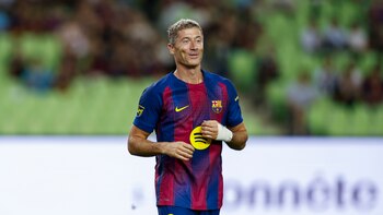 Robert Lewandowski, con molestias en