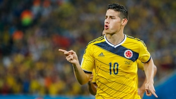 Así presumió la FIFA la bota de oro que James Rodríguez ganó como goleador en el Mundial de Brasil 2014