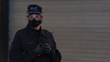 Un efectivo de la Policía