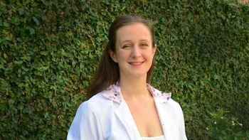 Tiene 33 años y miles