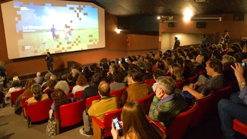 Yasujiro Ozu, Léos Carax y Radu Jude, directores de culto que se pueden ver gratis este fin de semana en el festival de cine de la UBA